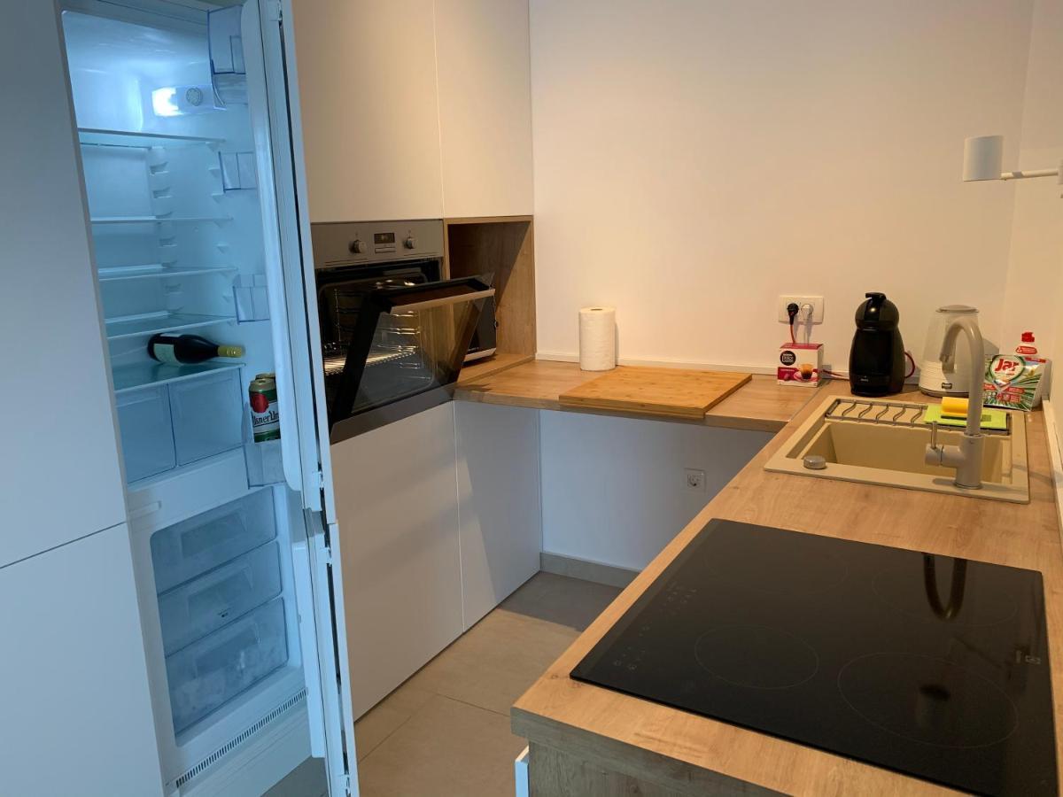 Apartment Garden Мандре Екстер'єр фото